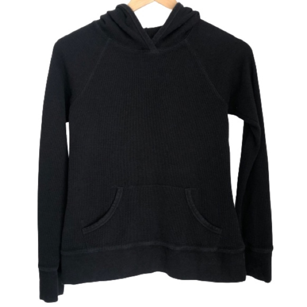 Lady Foot Locker Women’s small black thermo hoodie pullover sweater